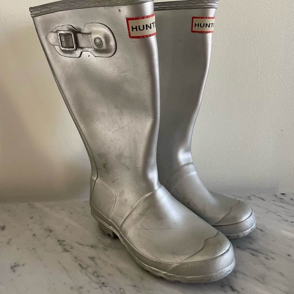 Hunter Metallic Silver Boots